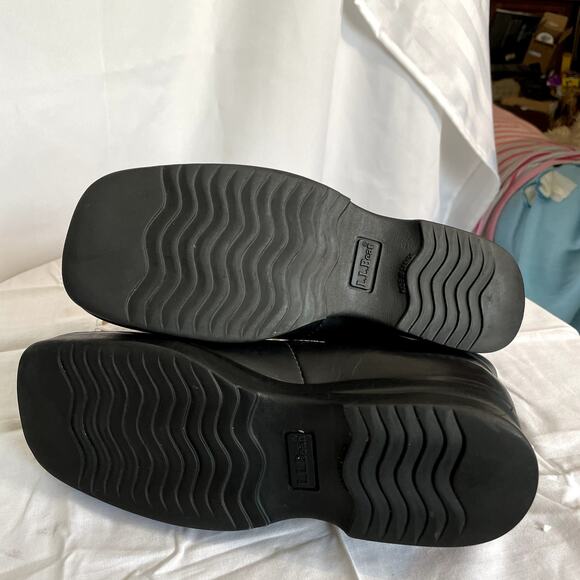 LL Bean Bootie Size 8 Leather? Black Women's shoes pull-on - Picture 5 of 7